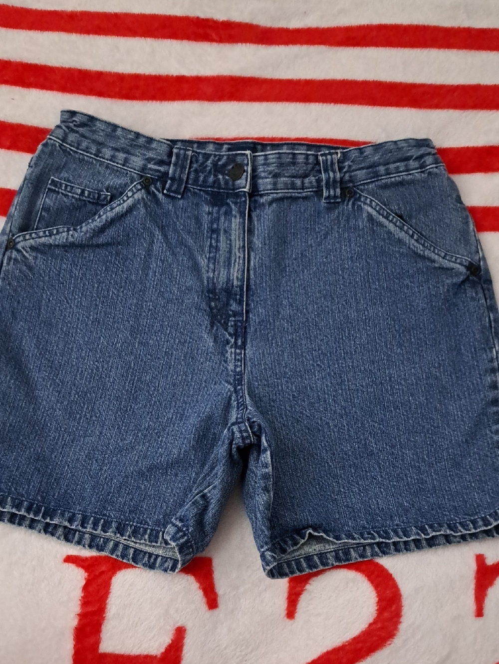 Classic Blue Denim Women’s Shorts Size 8
